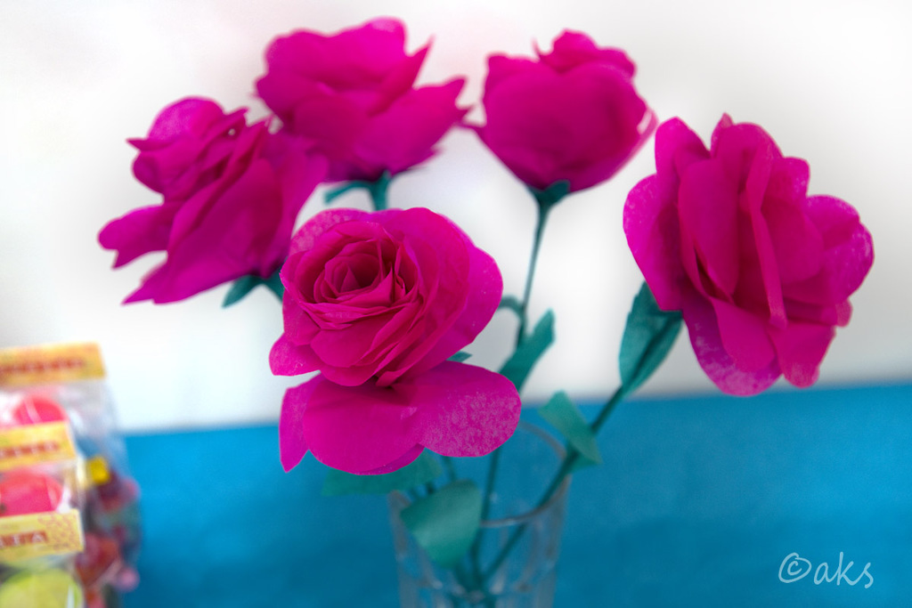 rosor av silkespapper