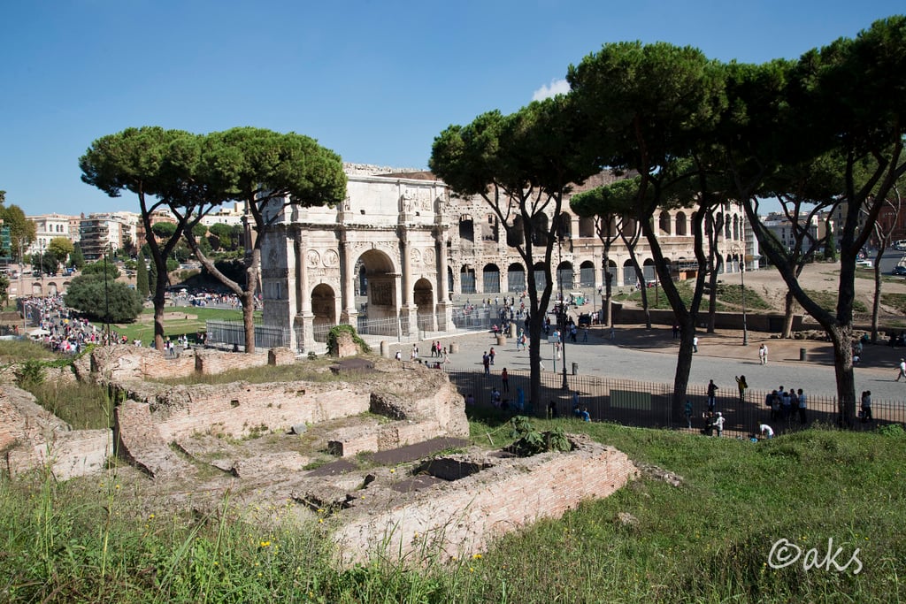 Arco Di Costantino Colosseo