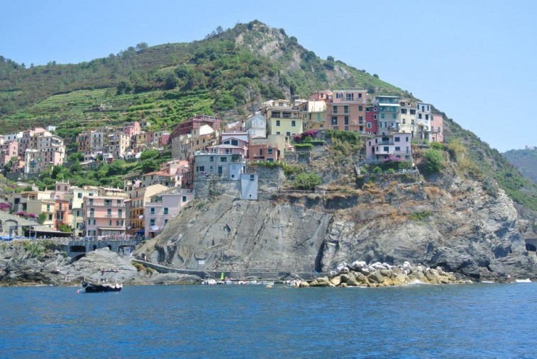 En av de underbara byarna i Cinque Terre