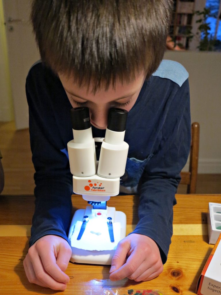 Mikroskop forskarfabriken